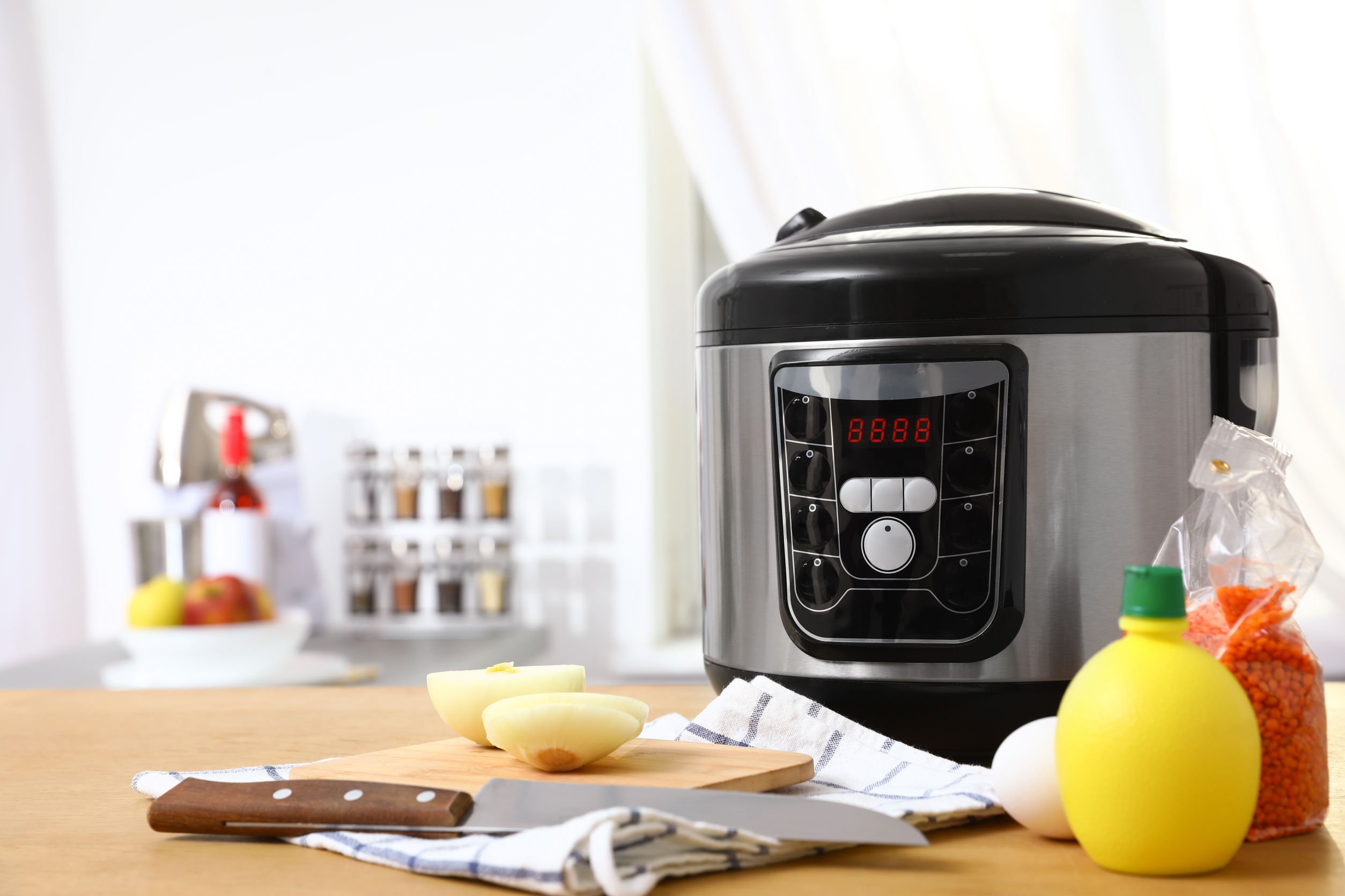 Slow Cooker and Pressure Cooker Safety Tips